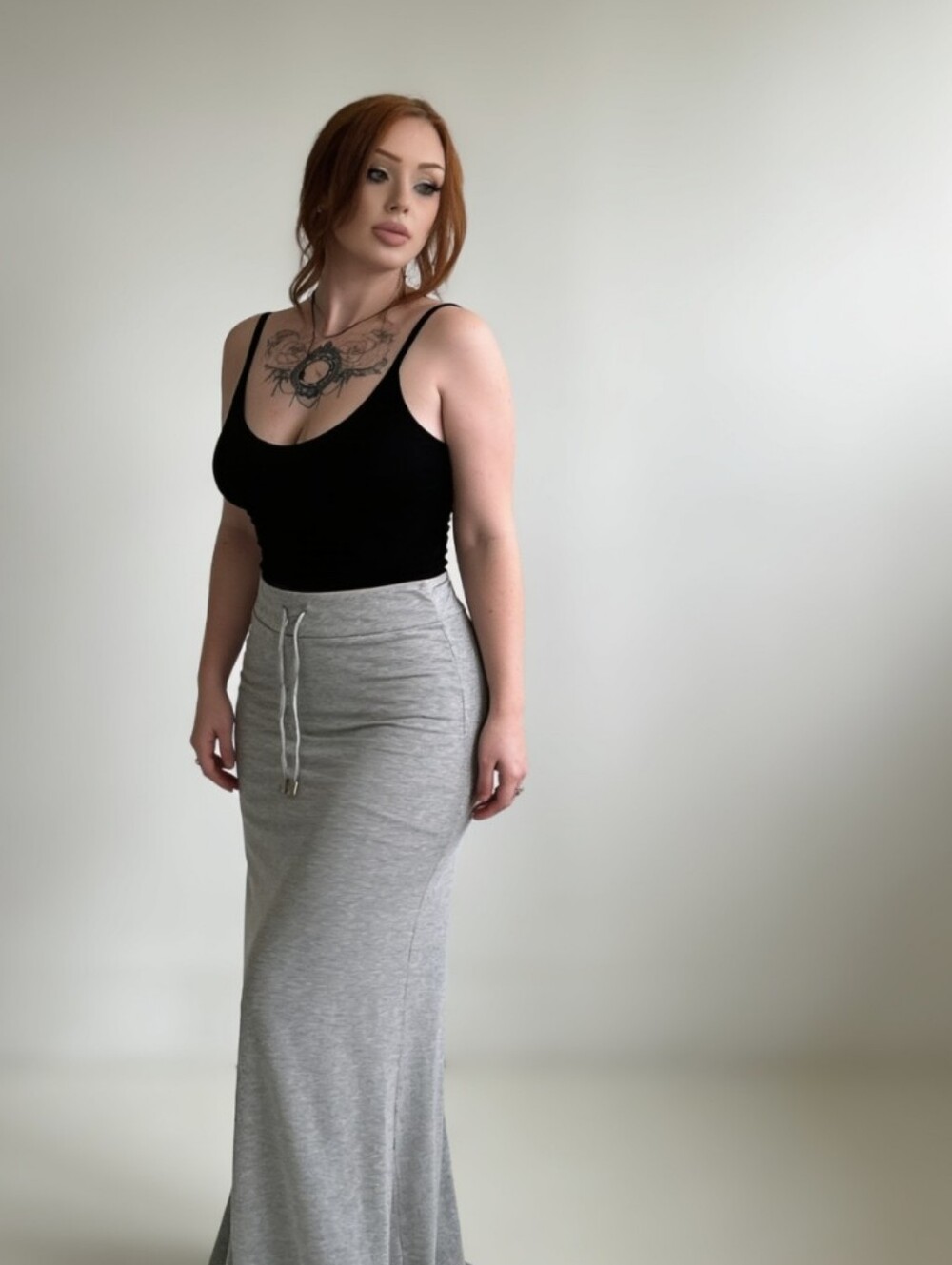 Victoria's Secret Maxi Skirt (M)